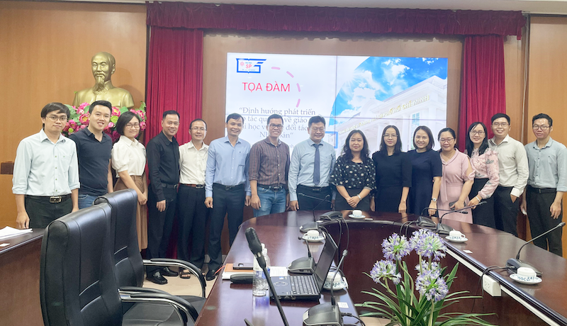 TỌA ĐÀM “ĐỊNH HƯỚNG PHÁT TRIỂN HỢP TÁC QUỐC TẾ VỀ GIÁO DỤC ĐẠI HỌC VỚI CÁC ĐỐI TÁC TẠI NHẬT BẢN”